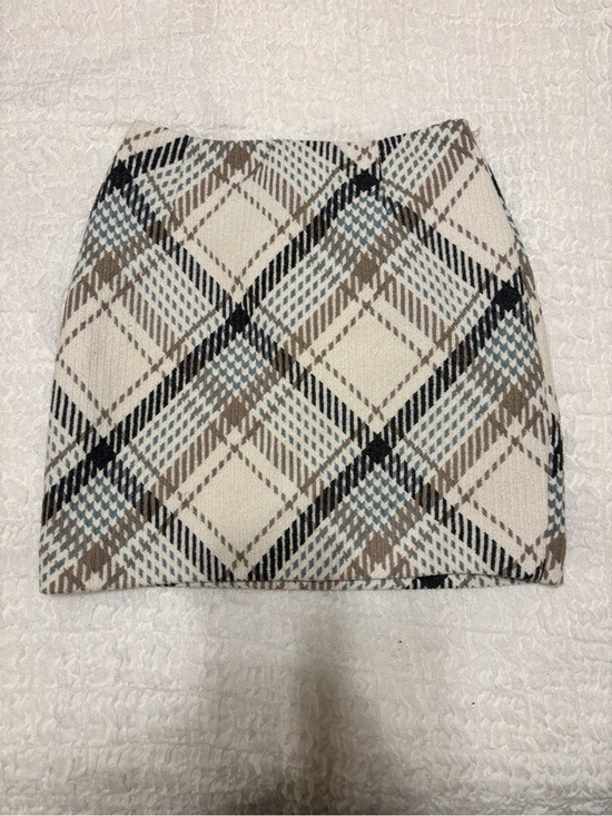H&M Dresses & Skirts - H&M Plaid Mini Skirt
